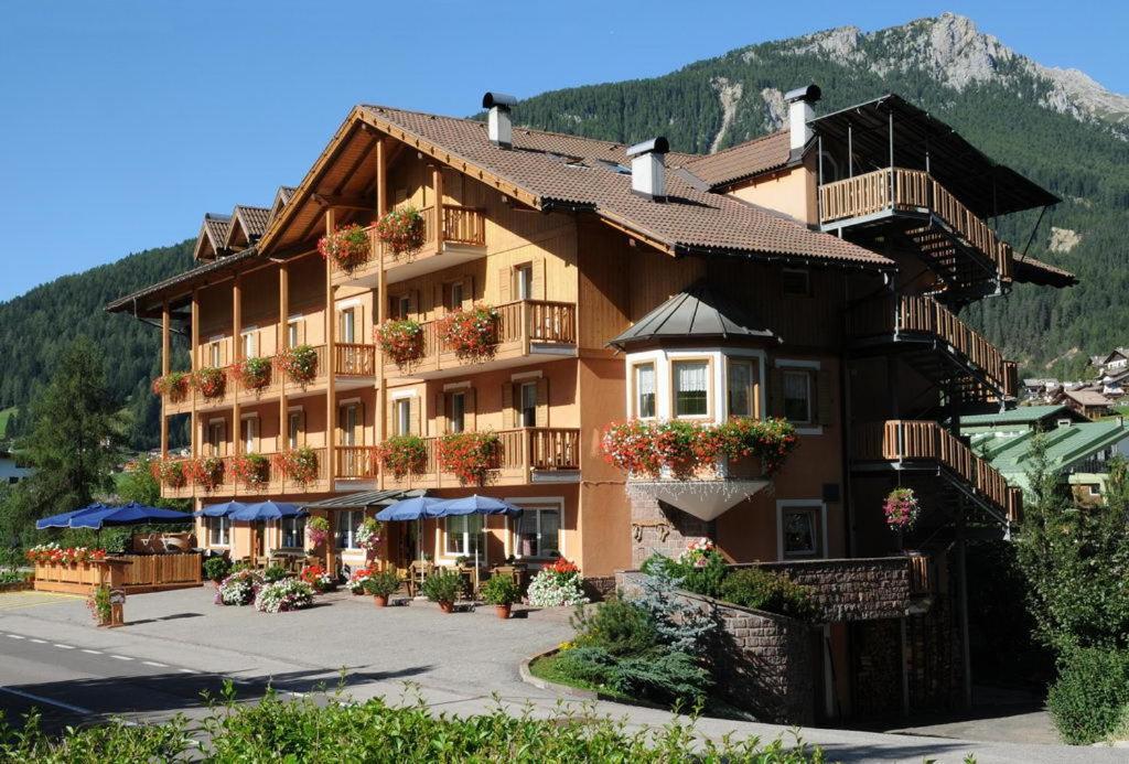 Hotel Vallechiara Моэна Экстерьер фото