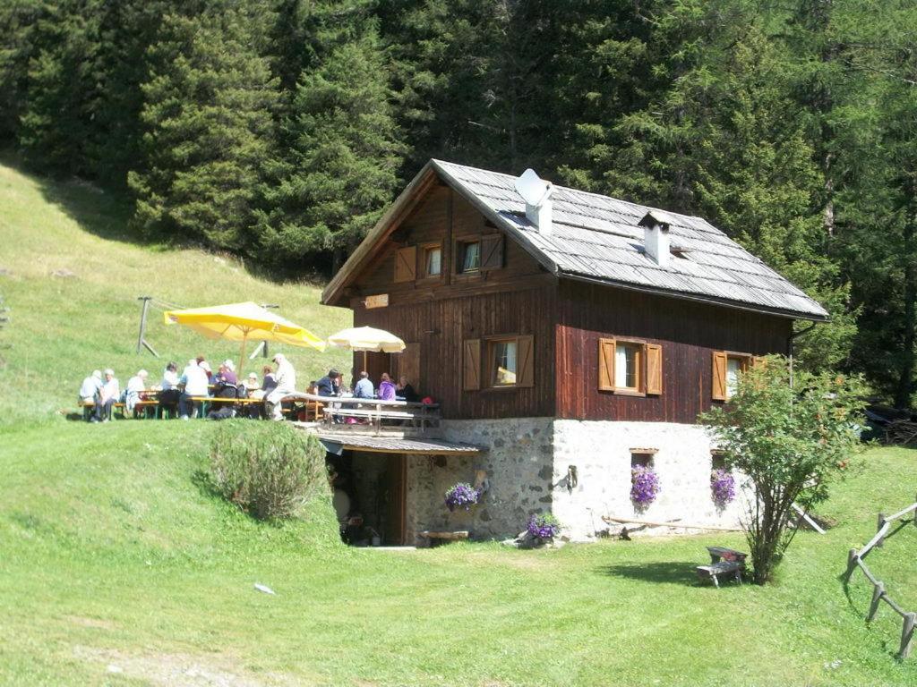 Hotel Vallechiara Моэна Экстерьер фото