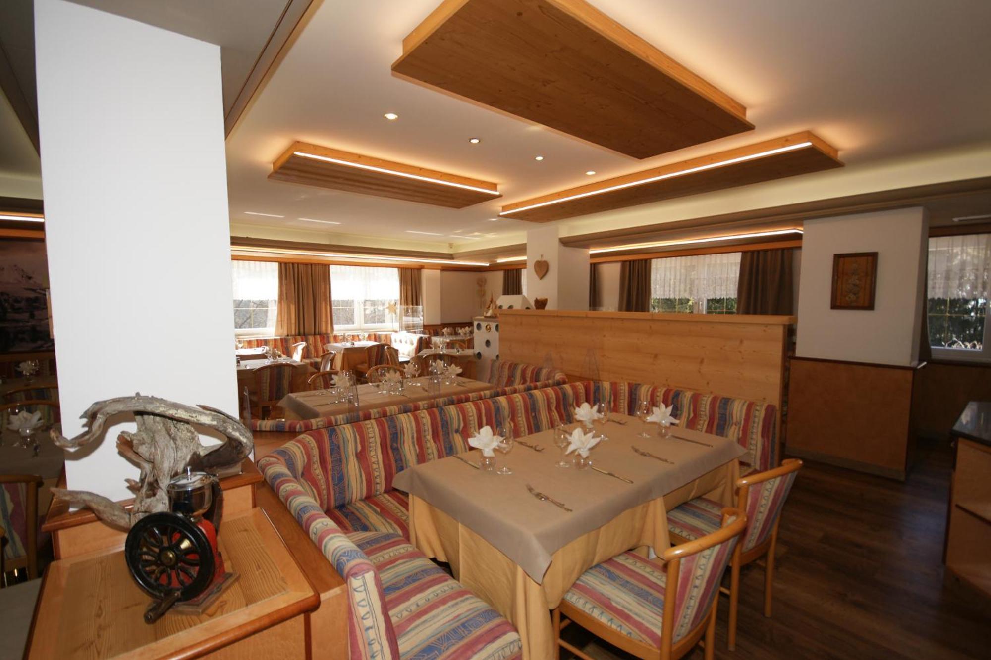 Hotel Vallechiara Моэна Экстерьер фото