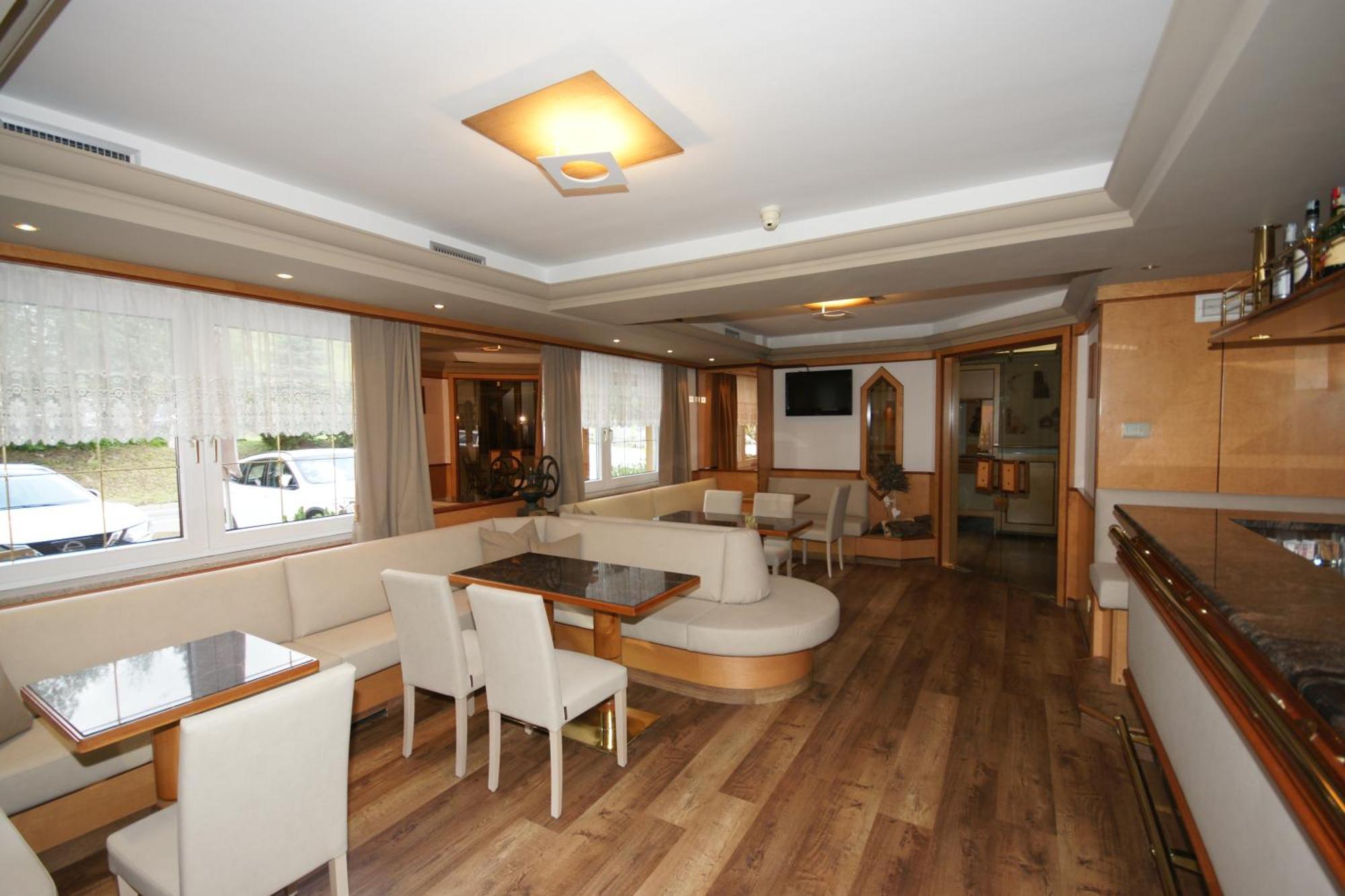 Hotel Vallechiara Моэна Экстерьер фото